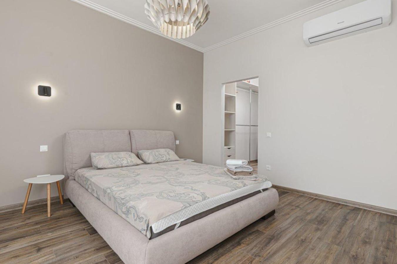 Sea Symphony Luxury Apartments Odesa Exterior photo